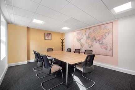 Image 3 of IWG (Regus) - Oxford House - Oxford Street, RG14 - Newbury