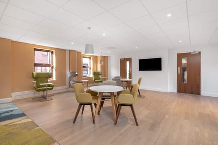 Image 7 of IWG (Regus) - Oxford House - Oxford Street, RG14 - Newbury