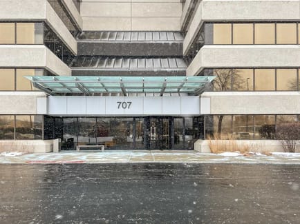 Image 1 of Regus - Skokie Boulevard Center - Northbrook