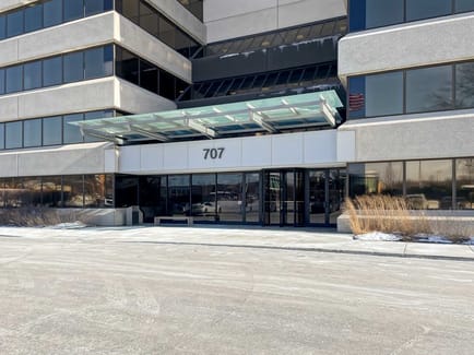 Image 13 of Regus - Skokie Boulevard Center - Northbrook