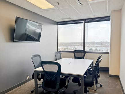 Image 9 of Regus - Skokie Boulevard Center - Northbrook