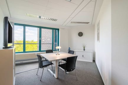 Image 3 of Regus - Bremen, Airport - Flughafenallee, Bremen