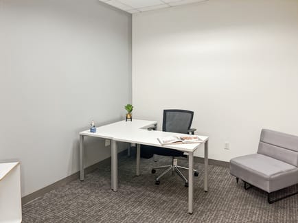 Image 7 of Regus - 450 North Brand Blvd Center - Glendale