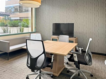 Image 3 of Regus - 800 West El Camino - Mountain View