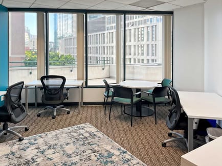 Image 8 of Regus - Emerald Plaza Center - San Diego