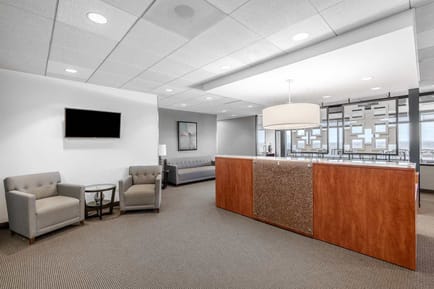 Image 2 of Regus - 1600 Corporate Center - Rolling Meadows