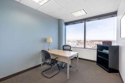 Image 8 of Regus - 1600 Corporate Center - Rolling Meadows