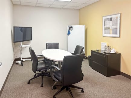 Image 10 of Regus - Gateway Executive Park Center - Schaumburg