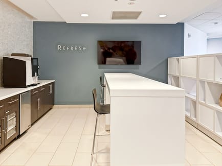 Image 14 of Regus - Twin Dolphin Dr - Redwood Shores