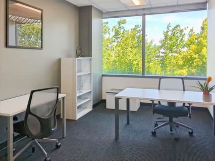 Image 4 of Regus - Corporate Commons - Stoneridge Mall Rd - Pleasanton - CA