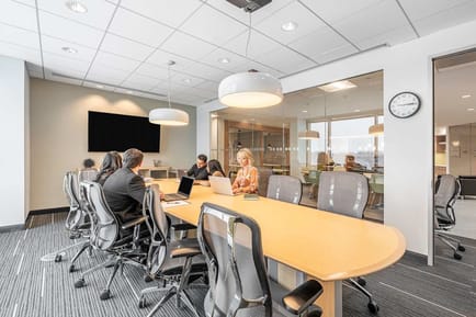Image 11 of Regus - North Martingale Rd - Schaumburg