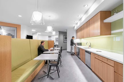 Image 6 of Regus - North Martingale Rd - Schaumburg