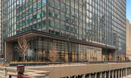 Image 2 of Regus - West Loop Riverside Plaza Center - Chicago