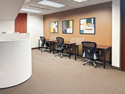 Image 12 of Regus - Regency Towers Center - Oakbrook