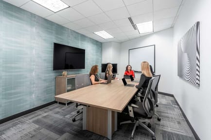 Image 3 of Regus - O'Hare Airport - West Bryn Mawr - Chicago