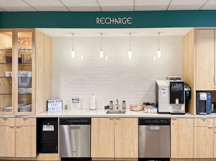Image 19 of IWG (Regus) - 700 Commerce Drive, 60523 - Oakbrook, IL