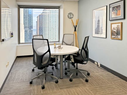 Image 19 of Regus - 401 North Michigan Center - Chicago