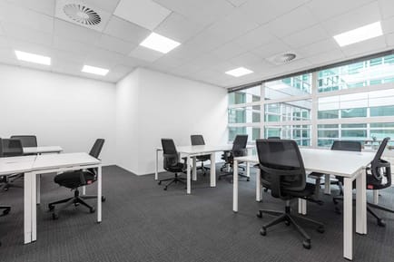 Image 7 of IWG (Regus) - Castle Court, 41 London Road, RH2 - Reigate
