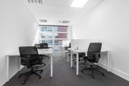 Image 8 of IWG (Regus) - Castle Court, 41 London Road, RH2 - Reigate