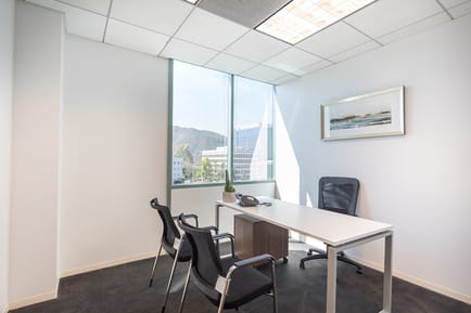 Image 8 of Premier Workspaces - BUR - 2600 West Olive Avenue - Burbank - CA - West Olive Avenue