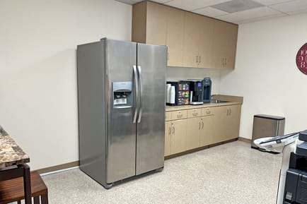 Image 4 of Premier Workspaces - TEM - Temecula - CA - Winchester Rd