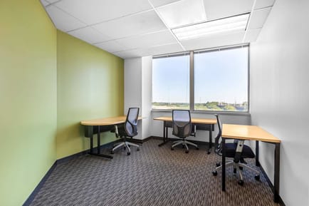 Image 4 of Regus - International Plaza, Philadelphia - PA