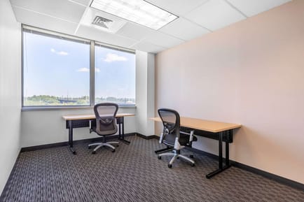 Image 5 of Regus - International Plaza, Philadelphia - PA