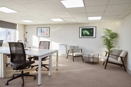 Image 8 of Sabichi Business Centre - Wadsworth Rd, UB6 - Perivale