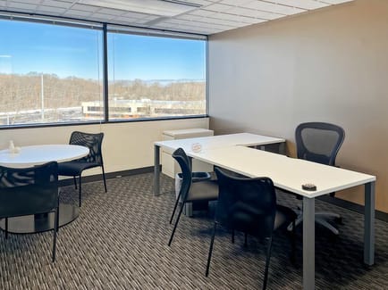 Image 7 of Regus - Orchard Hill Place - Novi
