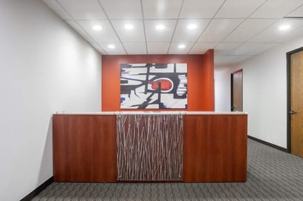 Image 2 of Regus - Crosswoods Center - Worthington