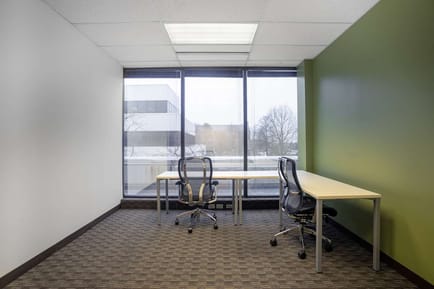 Image 4 of Regus - Crosswoods Center - Worthington