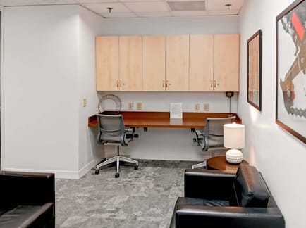 Image 13 of Regus - West End Center - Nashville