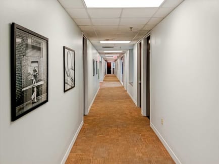 Image 14 of Regus - West End Center - Nashville