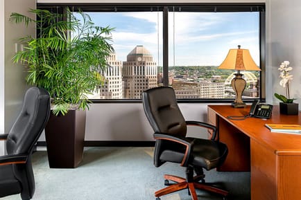 Image 5 of Premier Workspaces - CIN - Cincinnati - OH - East Fifth Street