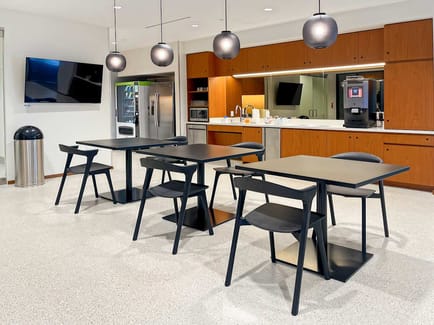 Image 6 of Regus - Crescent Court - Dallas