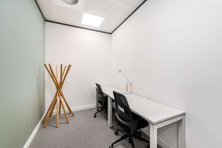 Image 9 of IWG (Regus) - Abbey House - Arlington Business Park, RG7 - Theale, Reading
