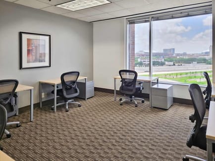 Image 9 of Regus -  - 2000 East Lamar Blvd - Arlington