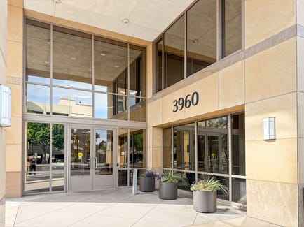 Image 1 of Regus - Howard Hughes Center - Las Vegas