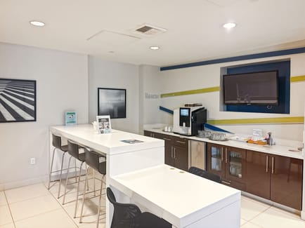 Image 6 of Regus - Seattle City - Seattle