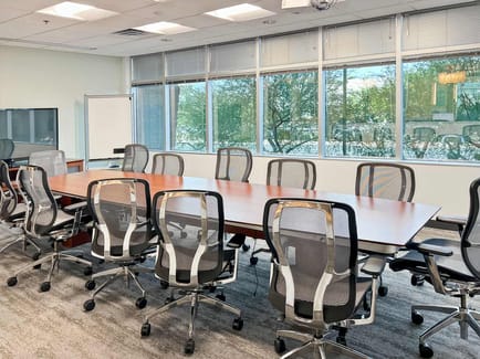 Image 3 of Regus - E Greenway Parkway - Scottsdale - AZ