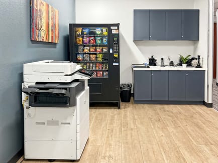 Image 6 of Regus - E Greenway Parkway - Scottsdale - AZ