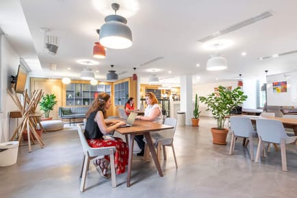 Image 3 of Spaces (Regus) - 54 Rue de Londres, 75009 - Paris