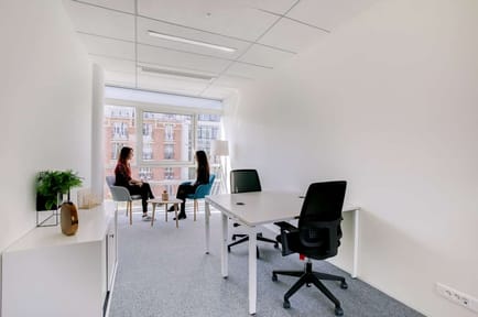 Image 7 of Spaces (Regus) - Reine - 90/92 Route de la Reine - Boulogne Billancourt