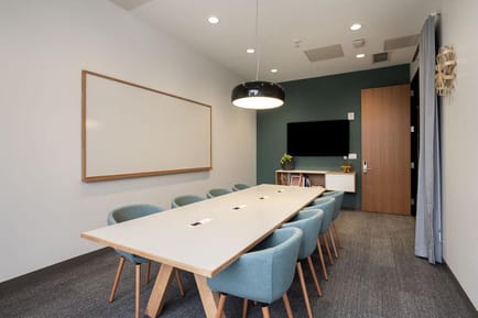 Image 2 of Spaces USA- Raymond Rd, West Hartford