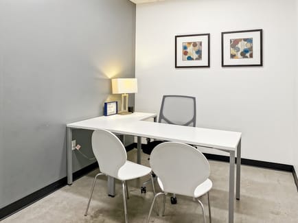 Image 4 of Spaces USA- 3401 Mallory Ln, Franklin