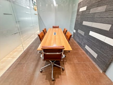 Image 21 of Regus - Raffles City - Xizang Middle Road, Shanghai