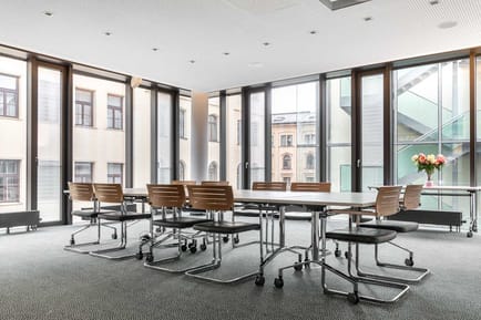 Image 3 of Regus - Maximilianstrasse 13 - Munich