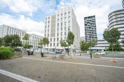 Image 1 of Regus (IWG) - 22 Mail Pablo Picasso, Immeuble Skyline, 44000 - Nantes