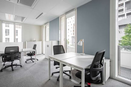 Image 4 of Regus (IWG) - 22 Mail Pablo Picasso, Immeuble Skyline, 44000 - Nantes