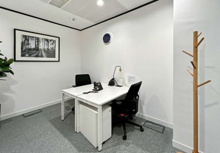 Image 11 of IWG (Spaces) - 100-104 - West George Street, G2 - Glasgow